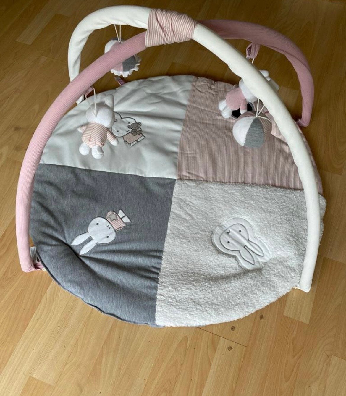 Babygym/Speelkleed Nijntje roze/grijs, Ophalen, Zo goed als nieuw, Speelkleed