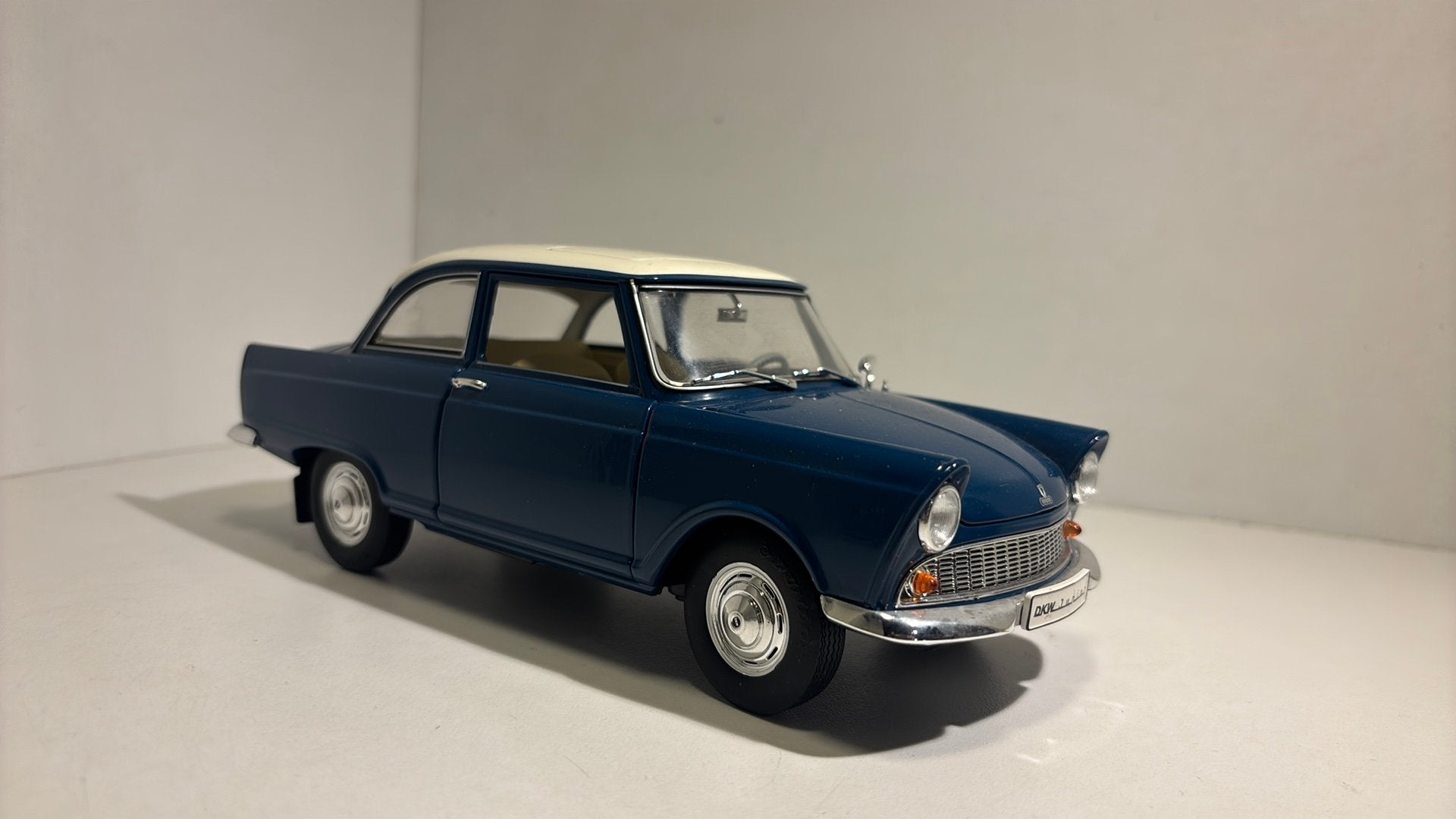 Dkw junior revell 1.18, Revell, Ophalen of Verzenden, A, A