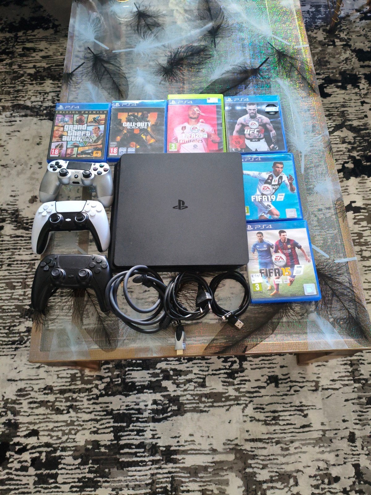 PlayStation 4 Slim met 3 controllers en 6 games, Ophalen of Verzenden, Met 3 controllers of meer, Slim, 500 GB