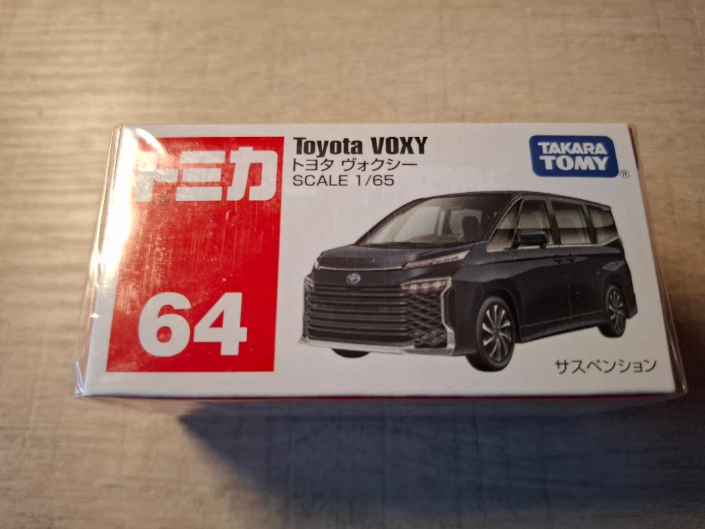Tomica 64 - Toyota Voxy [zwart] 1/65 MIB, Ophalen of Verzenden, Nieuw, Auto