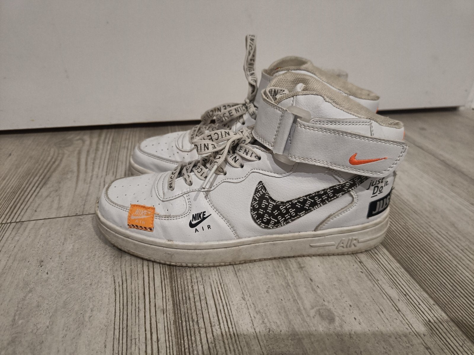 Nike Air Force 1, Just do it, maat 39, Wit, Nike, Ophalen of Verzenden, Sneakers of Gympen