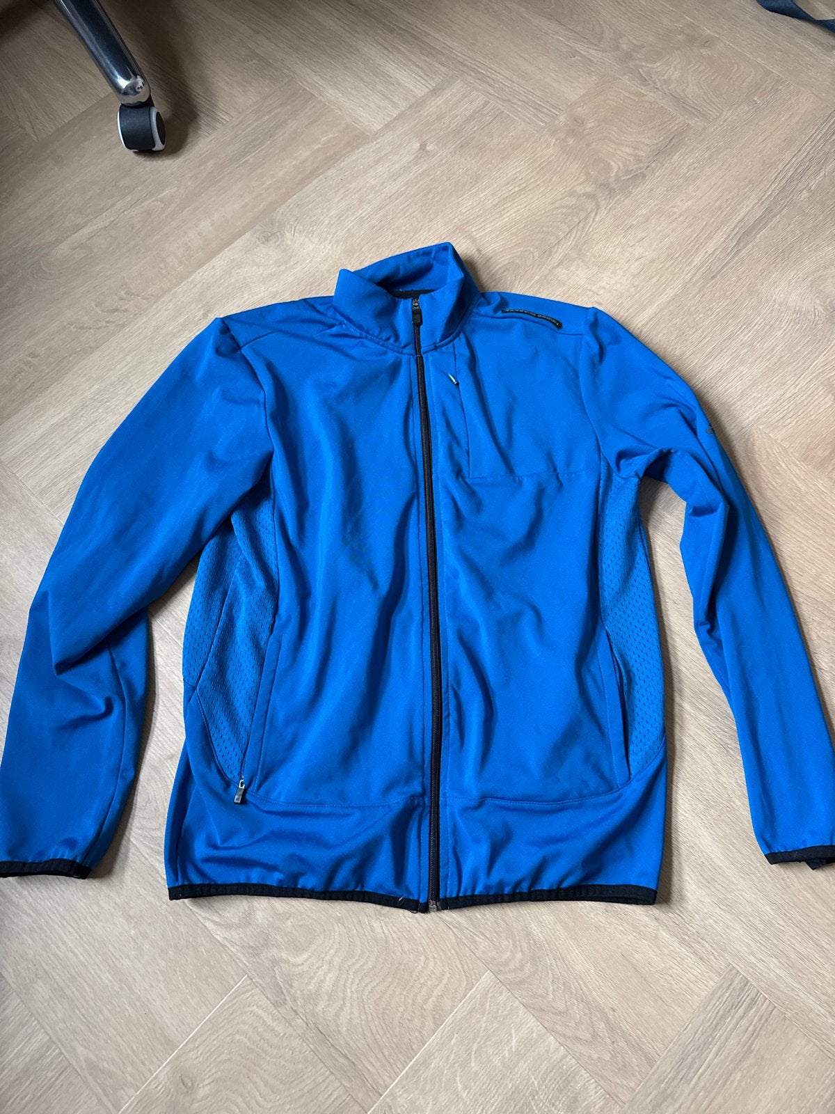Adidas Porsche Design Sportjack Maat M Blauw, Ophalen of Verzenden, Zo goed als nieuw, Hardlopen of Fietsen, Maat 48/50 (M)
