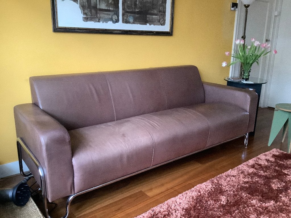 Een donkerbruine Gispen 3-zitsbank te koop, Huis en Inrichting, Banken | Bankstellen, Ophalen, Gebruikt, Driepersoons, Dutch design Gispen
