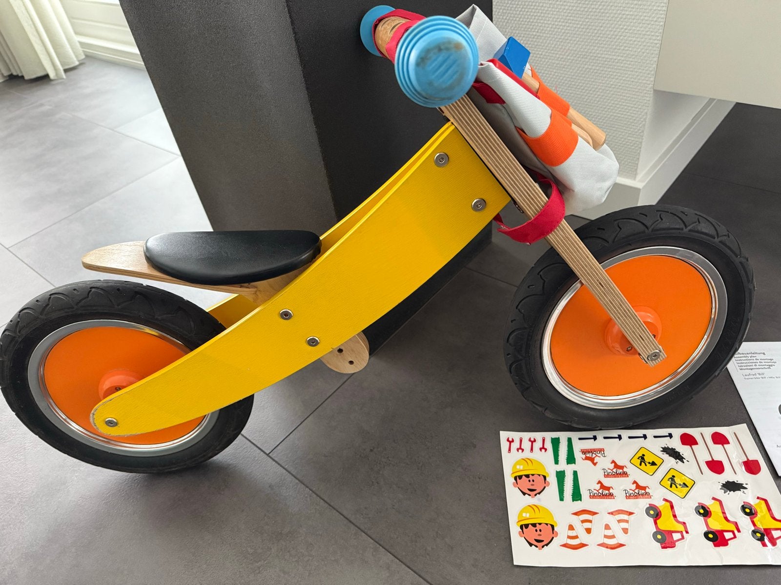 Pinolino loopfiets, zo goed als nieuw, Ophalen of Verzenden, Zo goed als nieuw