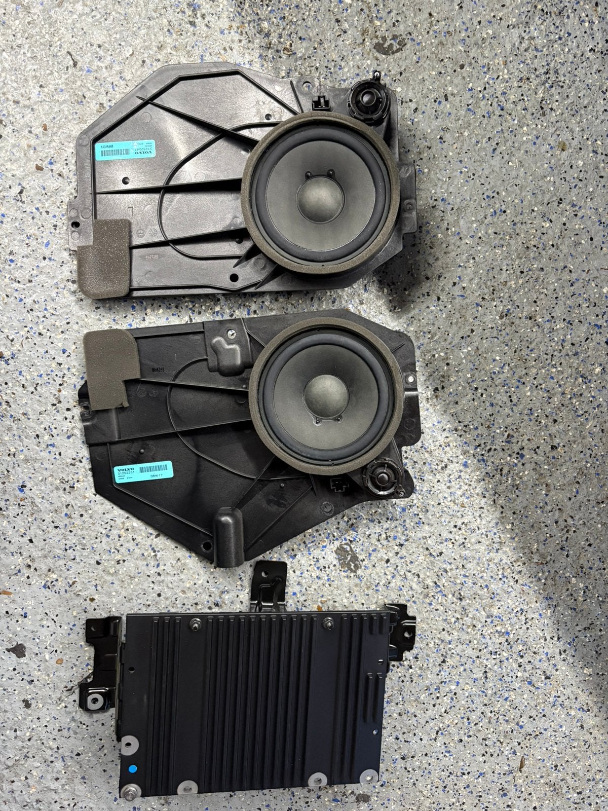 Speakers achter volvo c30 2008 en versterker, Auto diversen, Ophalen, Gebruikt
