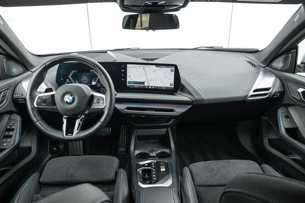 BMW 2 Serie Gran Coupé 220 M Sport Automaat / Trekhaak / Sp, Auto's, BMW, Gebruikt, 156 pk, Met garantie (alle), Origineel Nederlands