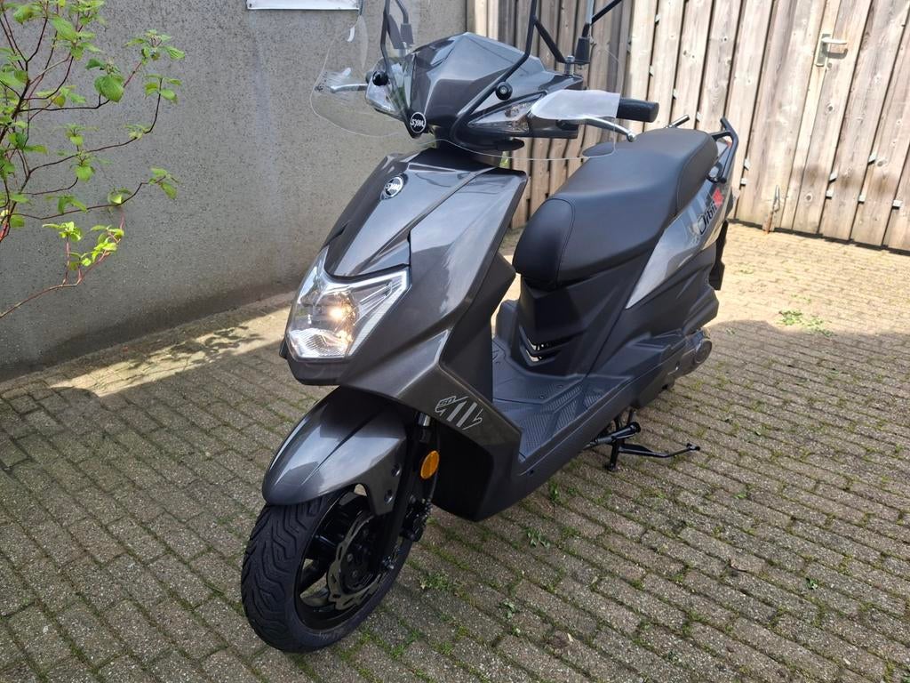 SYM ORBIT III BJ 08-2025 45KM ZGAN, Fietsen en Brommers, Scooters | SYM, Ophalen, Maximaal 45 km/u, Zo goed als nieuw, Benzine