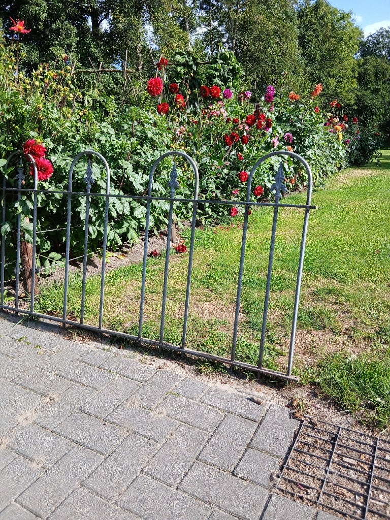 Prima sierhek verzinkt ruim 28 meter, Ophalen, Gebruikt, IJzer, Sierhekwerk