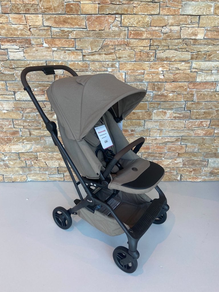 Qute Q ultra buggy, Ophalen, Zo goed als nieuw, Zonnekap