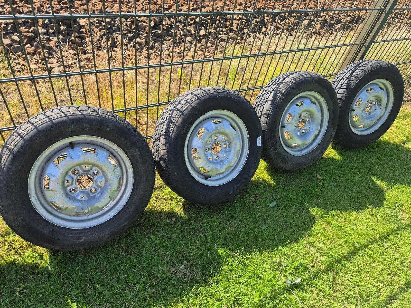 13 inch, Aanhangerbanden 4x en 1 reserveband, Ophalen, Gebruikt