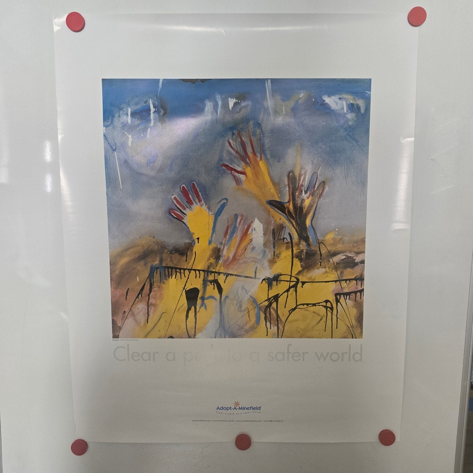 Paul McCartney gesigneerde poster Adopt-A-Minefield 1996, Deurposter of groter, Ophalen of Verzenden, Overige onderwerpen, Rechthoekig Staand