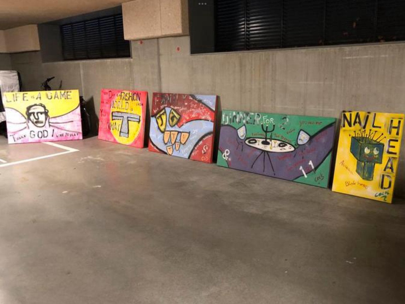 Street art schiderijen gesigneerd, Ophalen