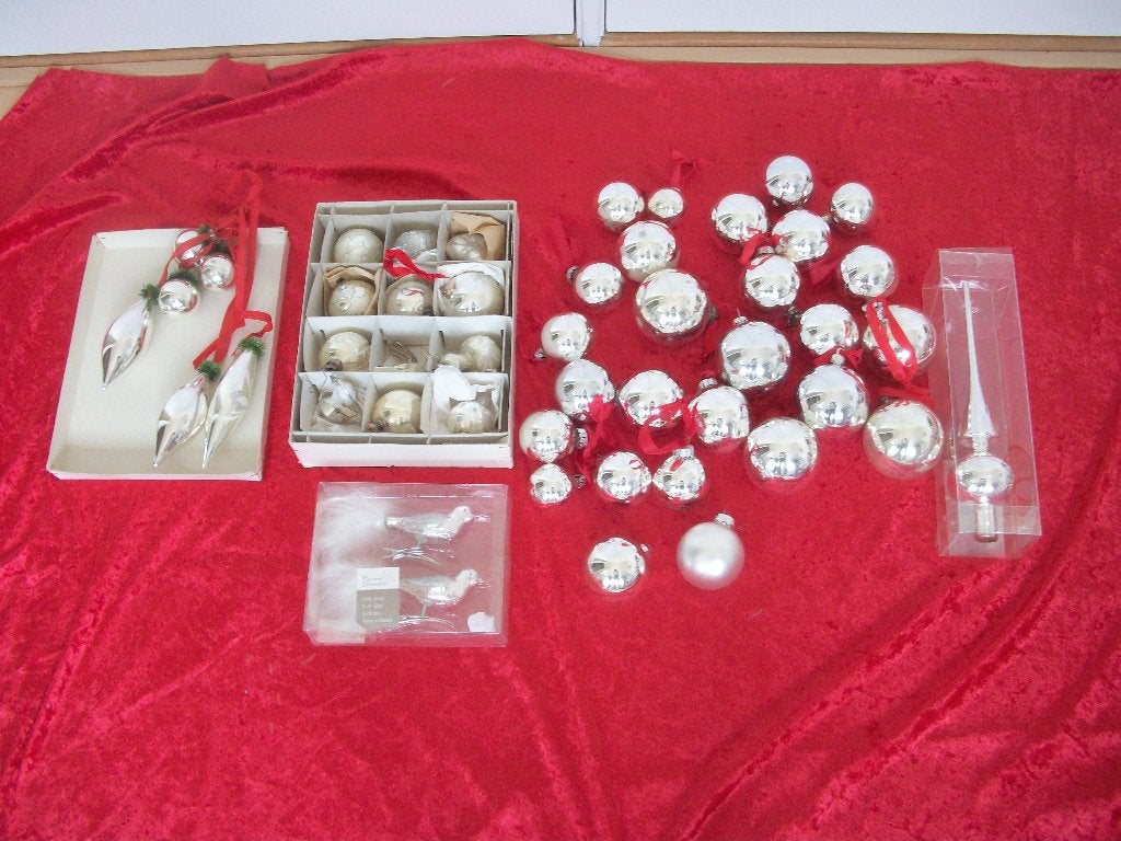 Piek en Kerstballen Zilver - Hartje Vogel - per stuk - zgan, Diversen, Kerst, Ophalen of Verzenden