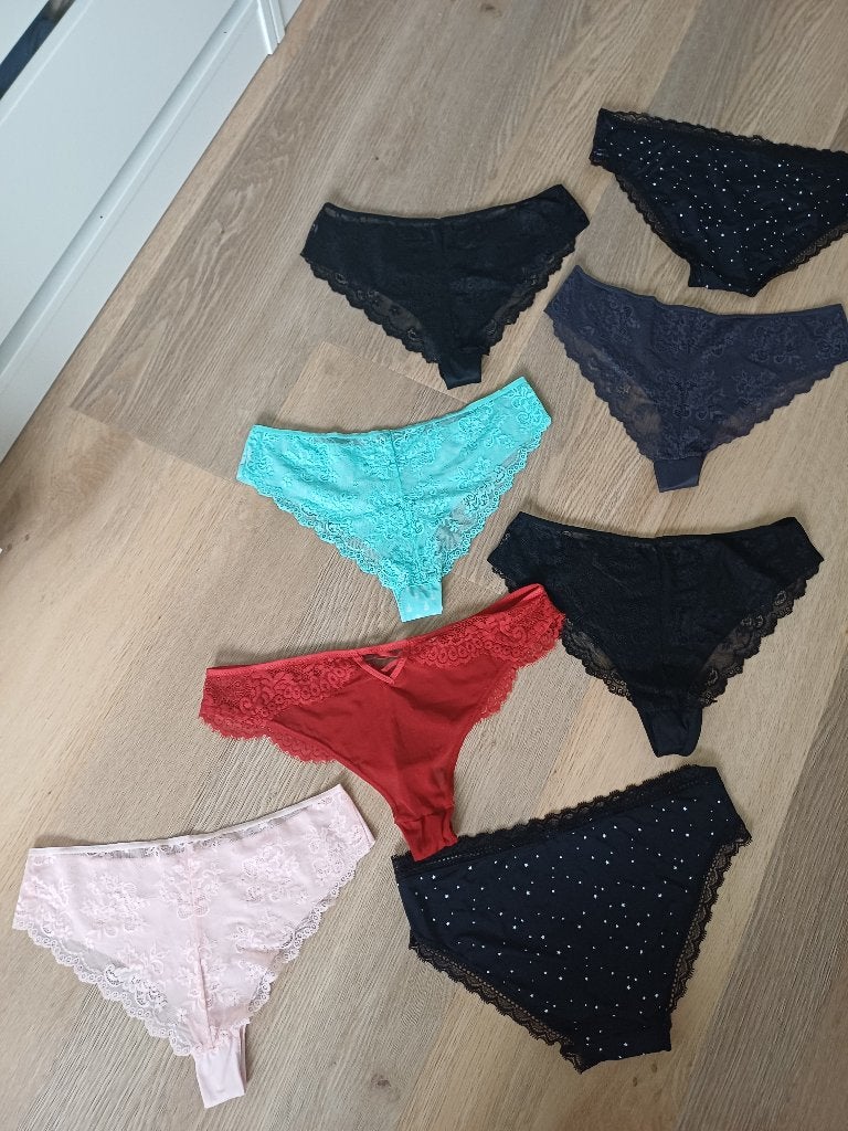 8 slipjes, Hunkemöller, maat M, NIEUW!!! 8 voor €12,-!, Ophalen of Verzenden, Slip