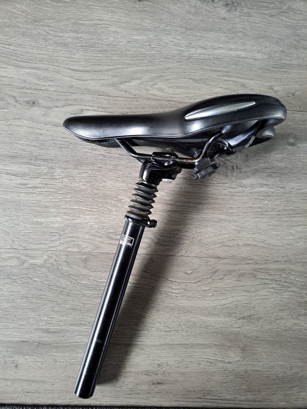 Selle Royal fietszadel + Verende zadelpen, Fietsen en Brommers, Ophalen of Verzenden, Gebruikt, Zadel, Selle Royal