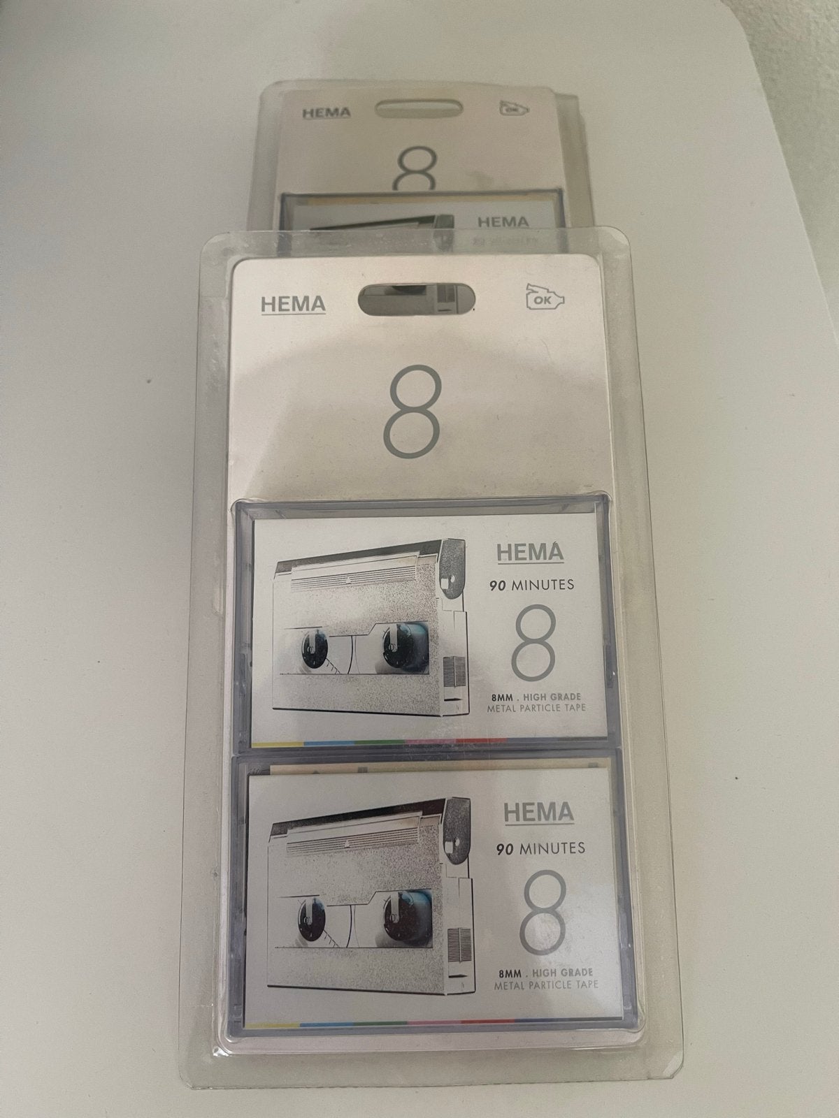 Nieuwe HEMA 8mm High Grade Metal Particle Tapes (2 stuks), 2 t/m 25 bandjes, Overige genres, Ophalen of Verzenden, Nieuw in verpakking