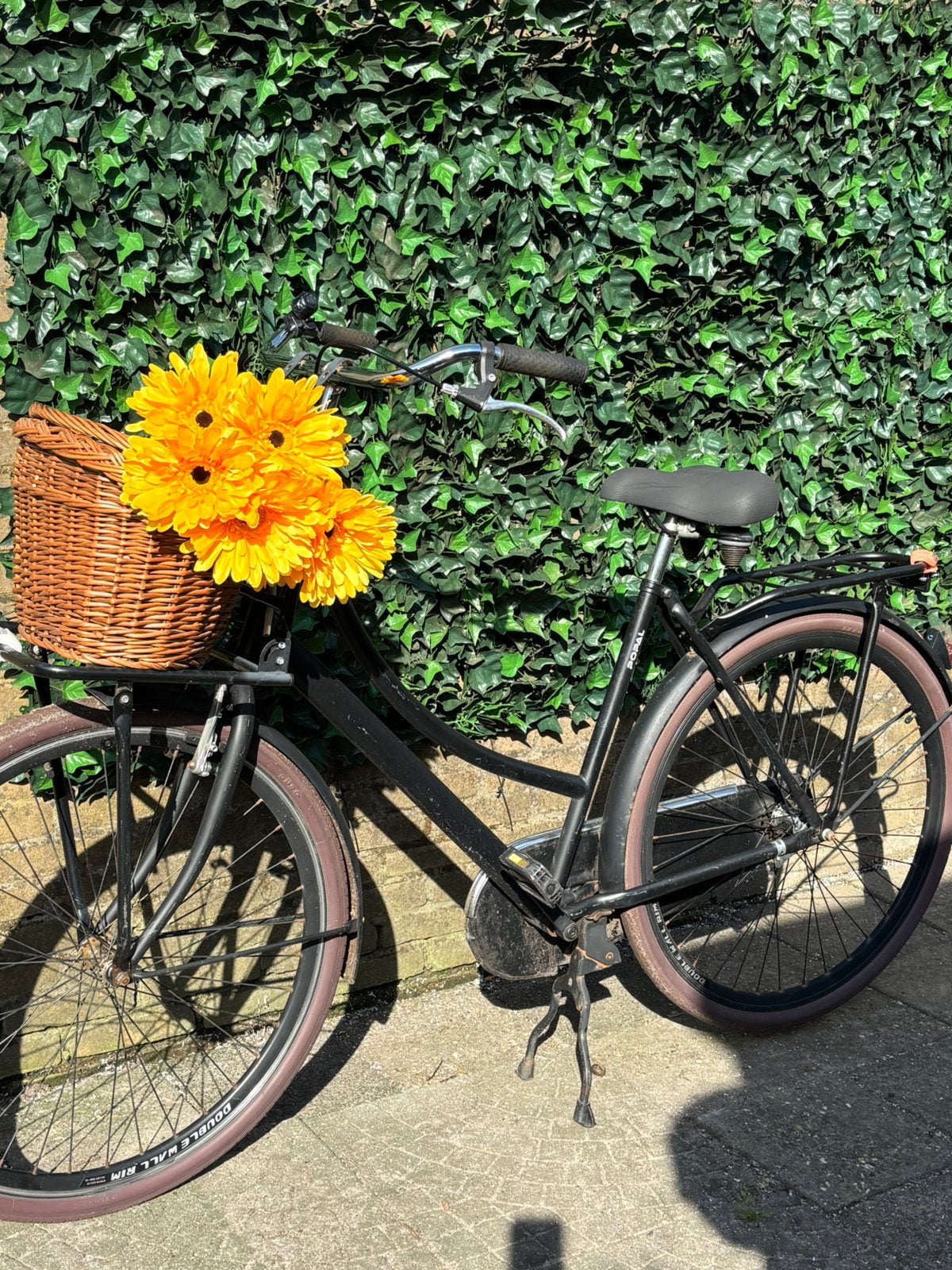 Oma fiets zwart, Fietsen en Brommers, Fietsen | Dames | Omafietsen, Ophalen of Verzenden, Zo goed als nieuw