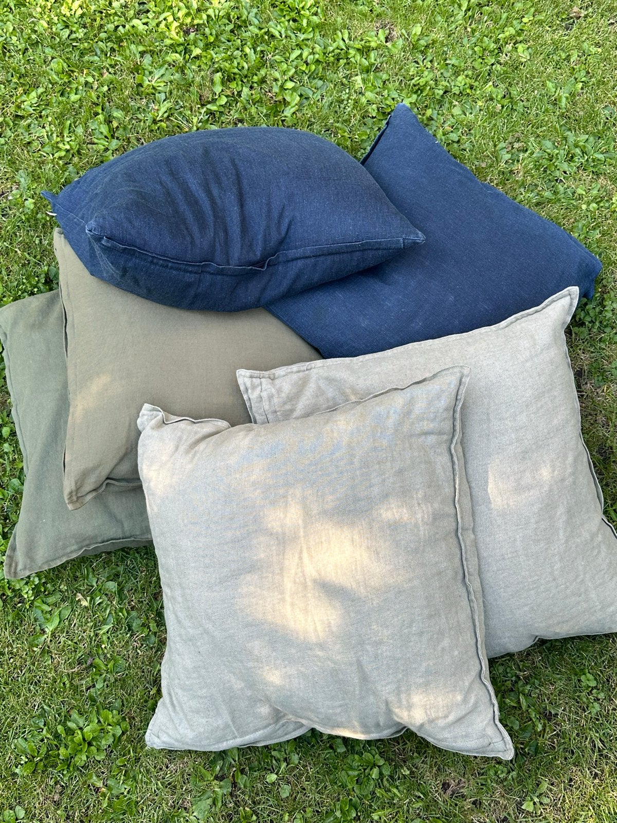 Gratis 6 IKEA linnen kussens  (30x30 cm), Gebruikt, Meerkleurig, Inclusief binnenkussen, IKEA
