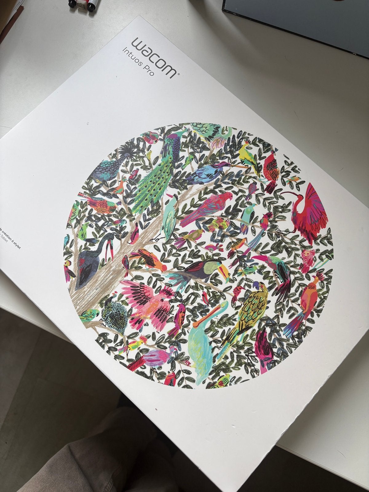 Wacom Intuos Pro Medium – in doos + 5 nibs, Ophalen of Verzenden, Zo goed als nieuw, Draadloos, Wacom