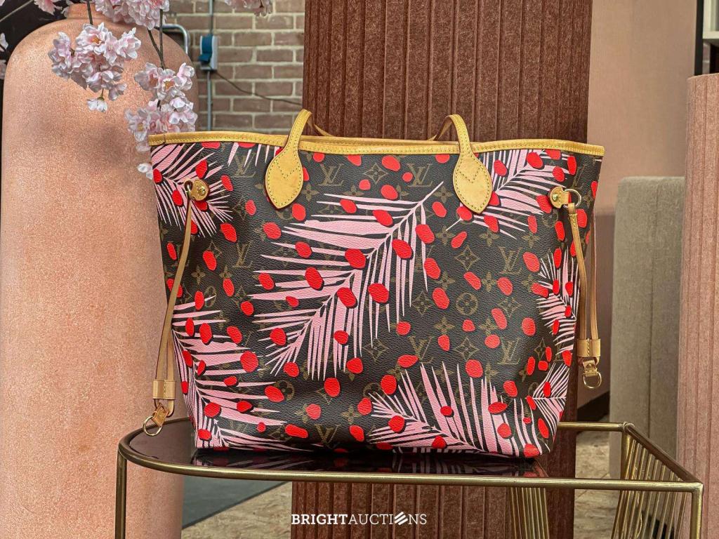 Louis Vuitton Neverfull MM Jungle Dots – Limited Edition Cru, Sieraden, Tassen en Uiterlijk, Tassen | Damestassen, Gebruikt, Shopper