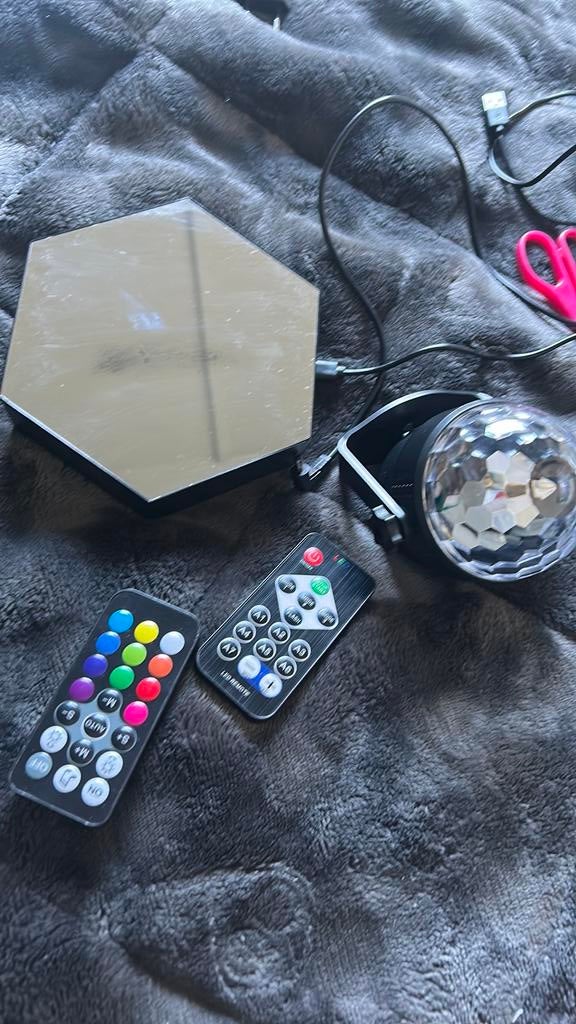 2 Disco LED Lampen met Afstandsbediening, Ophalen of Verzenden, Gebruikt