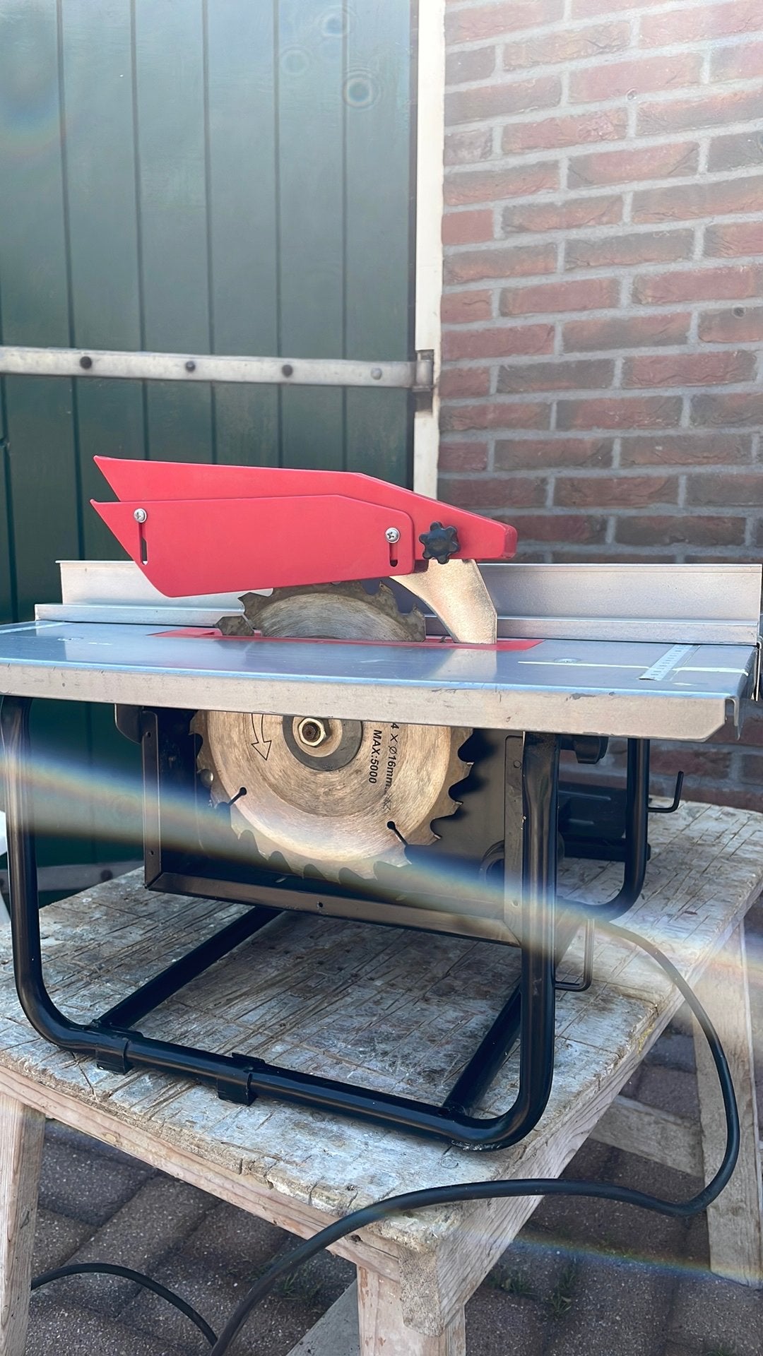 Kinzo tafel cirkelzaag, Doe-het-zelf en Verbouw, Gereedschap | Zaagmachines, Ophalen, Gebruikt, Cirkelzaag, 30 tot 70 mm