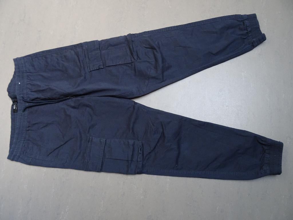 PULL & BEAR maat L, katoenen cargo broek., Maat 52/54 (L), Blauw, Ophalen of Verzenden, Zo goed als nieuw