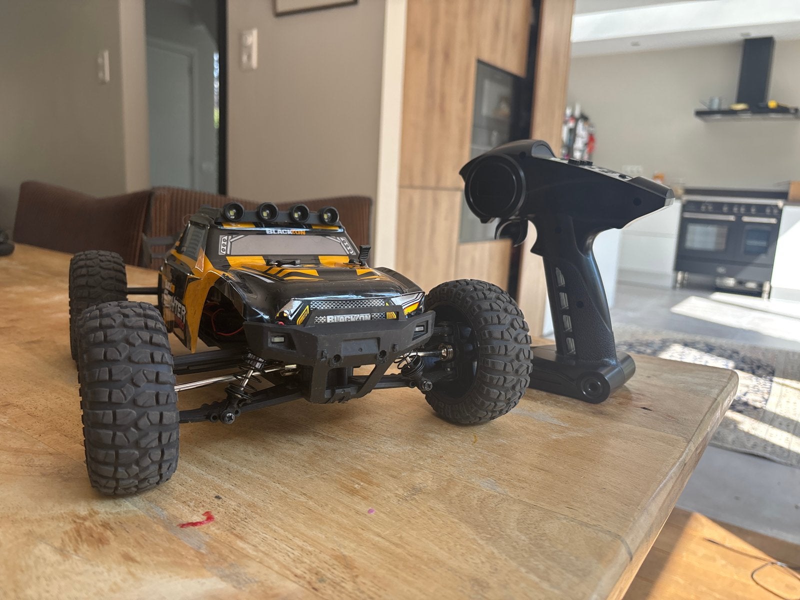 Blackzon Smyter Turbo RC zou iemand deze pleass willen kopen, Auto offroad, Zo goed als nieuw, RTR (Ready to Run), Overige schalen