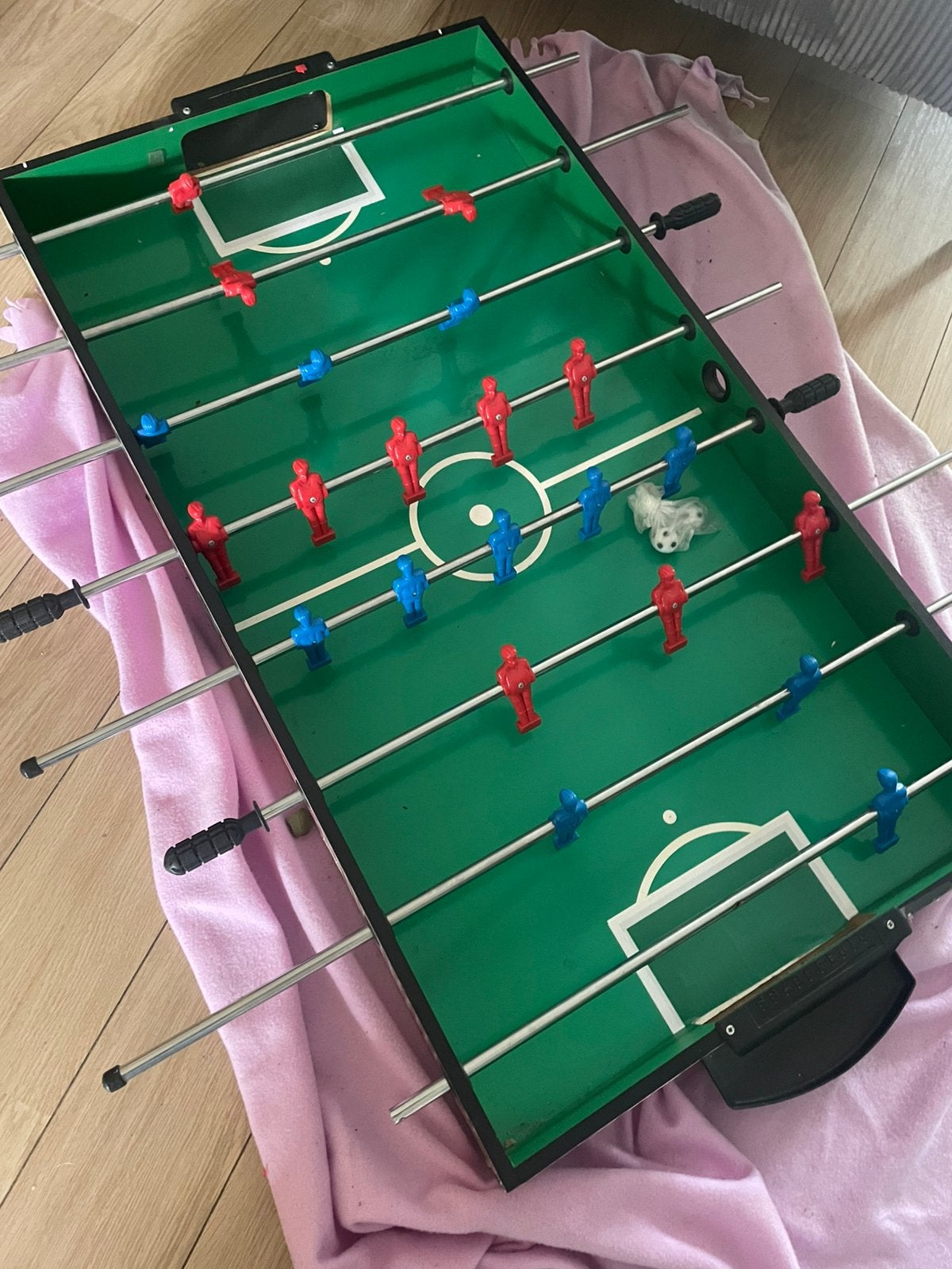 Voetbalspel tafelvoetbal, Ophalen of Verzenden, Zo goed als nieuw