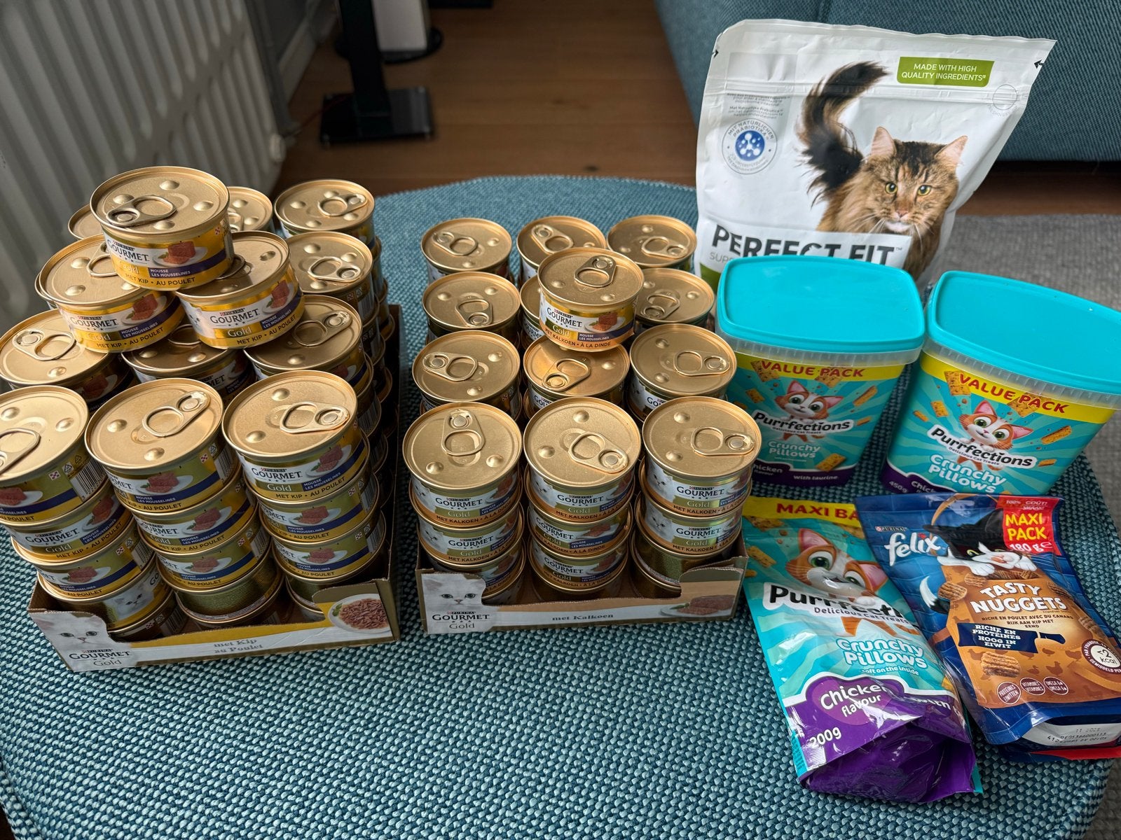 Kattenvoer Purina Gold mousse tot 2028 en snoepjes, Ophalen of Verzenden, Kat