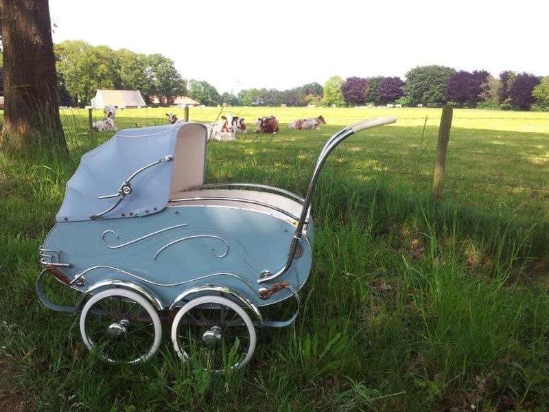 Kinderwagen vintage, Ophalen