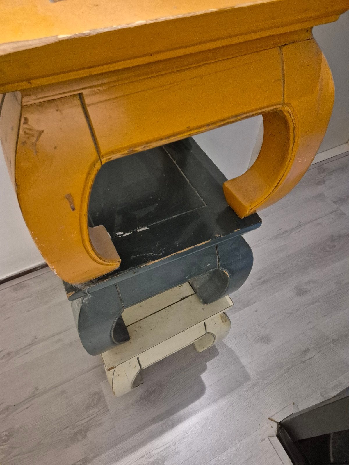 3x Oosterse bijzettafeltjes - opknapper, Ophalen