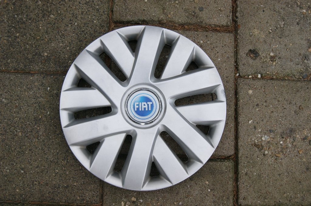1 losse universele wieldop Fiat 13 inch, Ophalen of Verzenden, Gebruikt