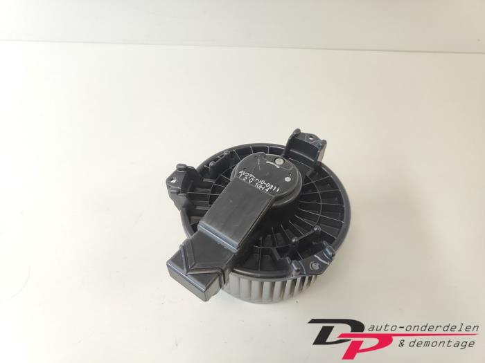 Kachel Ventilatiemotor van een Suzuki Swift, Gebruikt, -, -, Ophalen of Verzenden