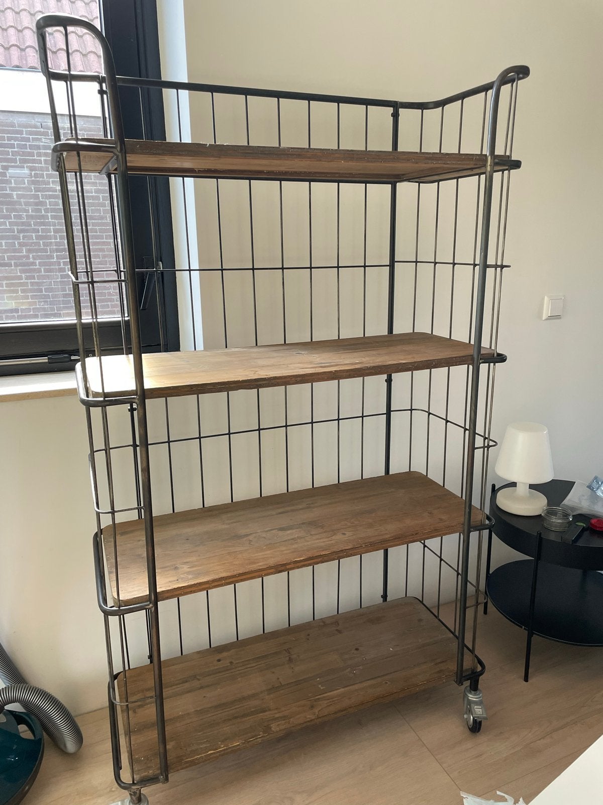 Sissy Boy stalen bakkerskast - 180x110 cm, Met plank(en), Gebruikt, 100 tot 150 cm, Ophalen of Verzenden