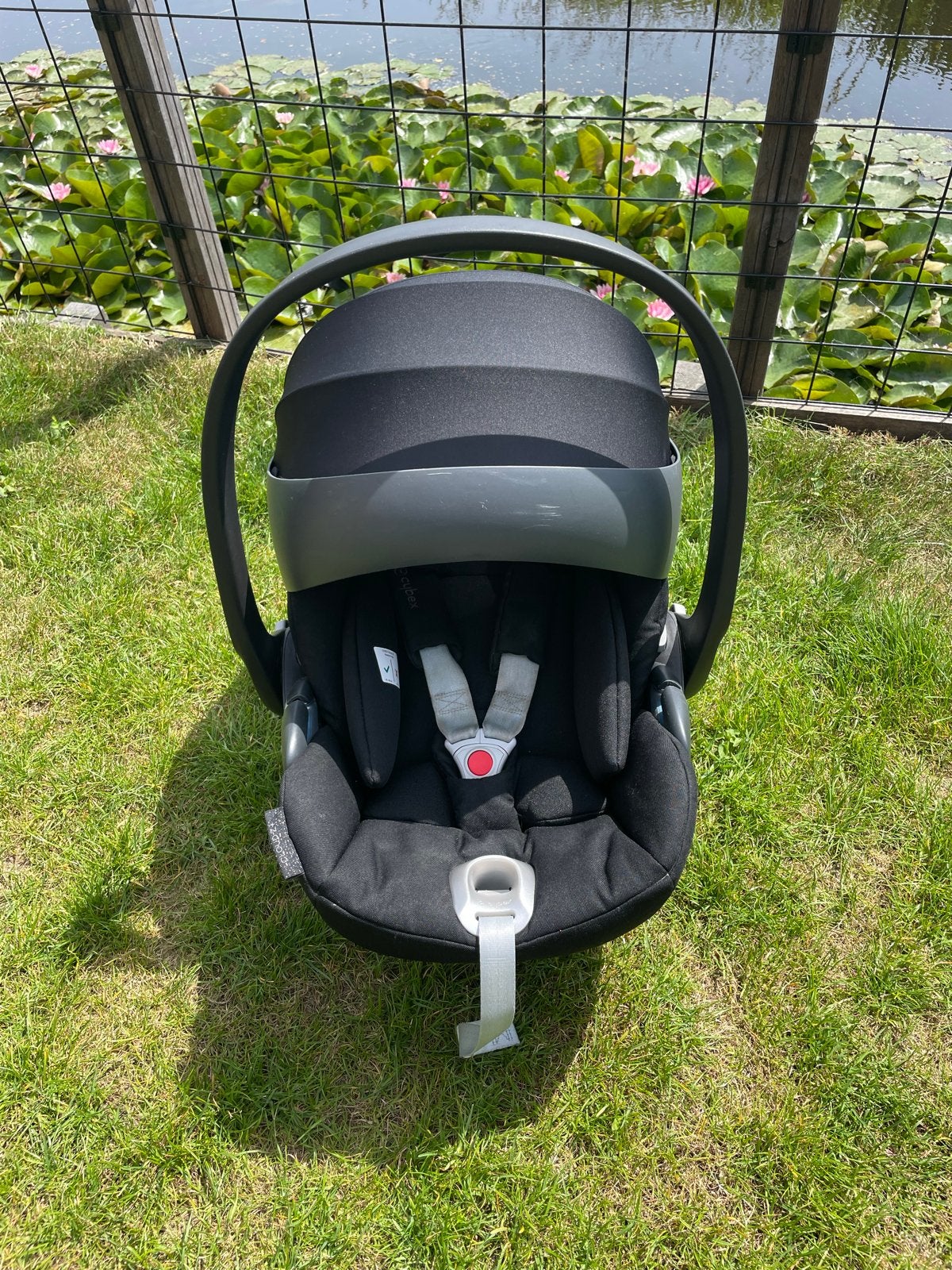 Cybex Cloud Z i-Size autostoel met adapters, Autogordel of Isofix, Gebruikt, Slaapstand, 0 t/m 13 kg