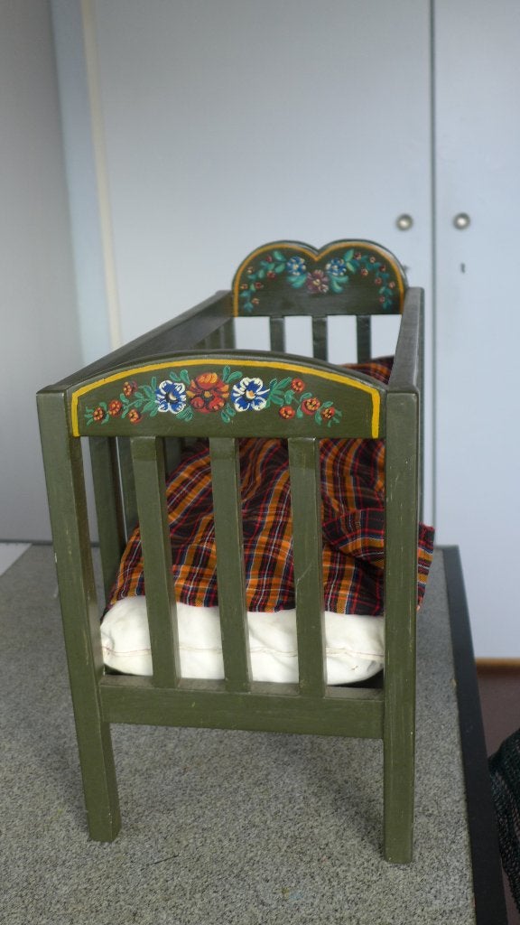 poppenbed hindeloper, Ophalen, Gebruikt, Babypop