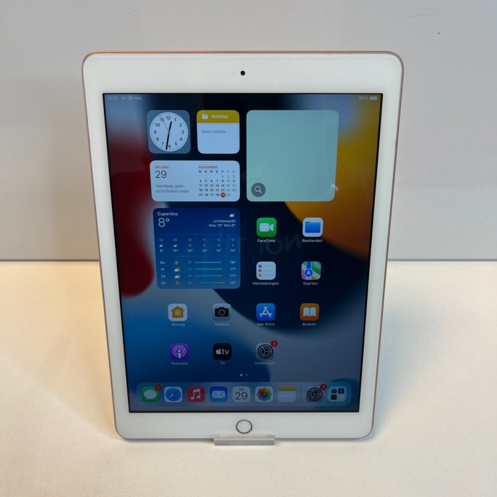 Apple iPad 6e Gen 32GB Rose | Nette staat, Computers en Software, Apple iPads, Apple, Zo goed als nieuw, Support@apple.com, One Apple Park Way
Cupertino, CA 95014
United States