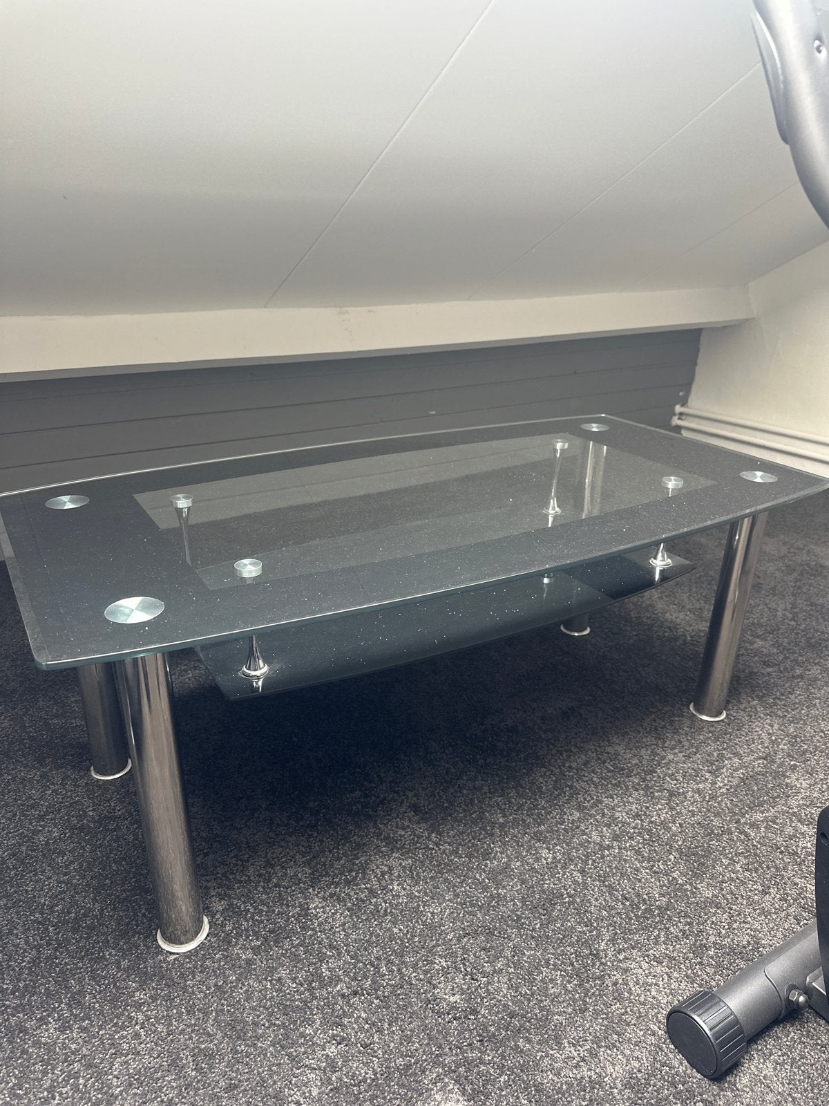 Moderne bijzettafel 110x60 cm met glazen blad, Gebruikt, Glas, 75 cm of meer, Rechthoekig