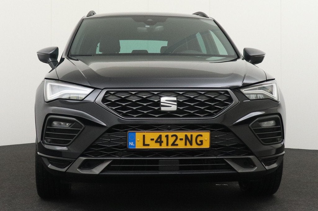 SEAT Ateca 1.5 TSI 150 PK Aut. FR Black-Edition 360' Camera, Auto's, Seat, 4 cilinders, Ateca, Zwart, Origineel Nederlands