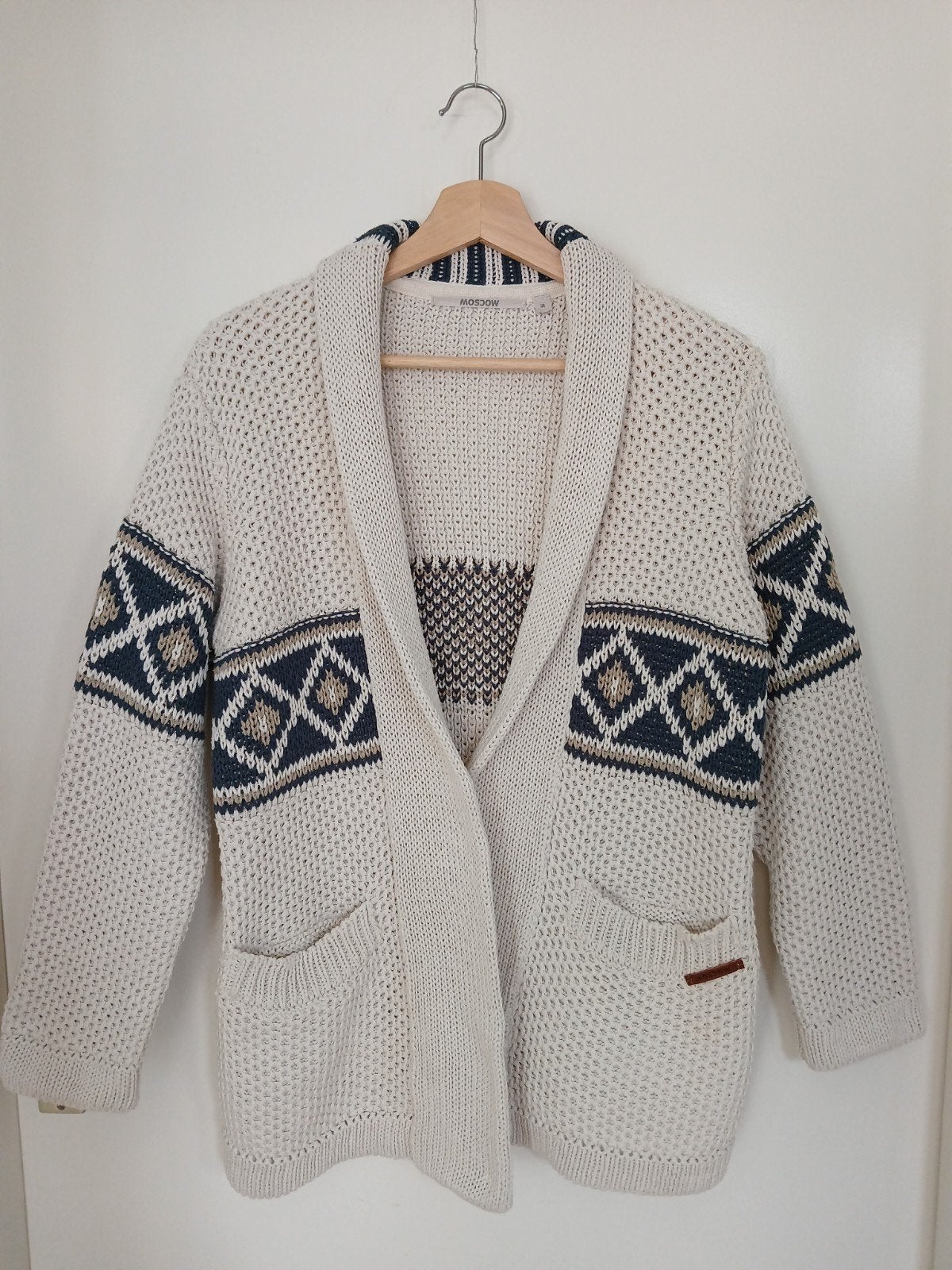 Moscow Vest Gebreid Ecru/Blauw M, Moscow, Verzenden, Gedragen, Maat 38/40 (M)