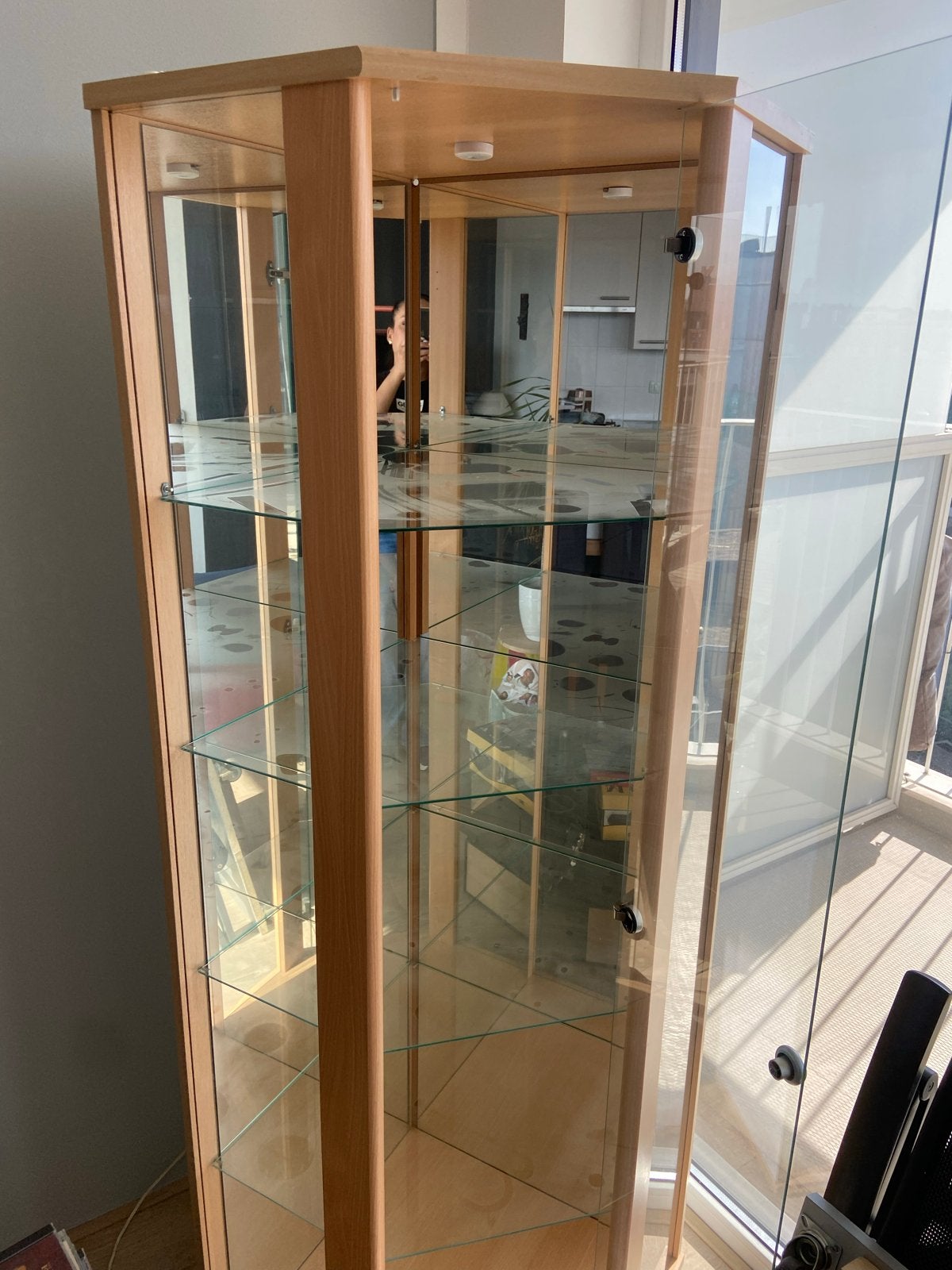 Hoek vitrinekast hoekkast, Huis en Inrichting, Ophalen, Gebruikt, 50 tot 100 cm, Glas
