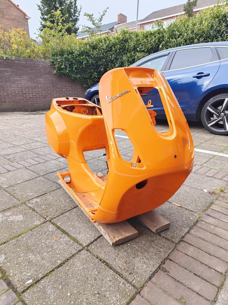Vespa S/LX snor frame ZONDER WOK ZONDER ROEST, Ophalen, Zo goed als nieuw, Frame, Vespa