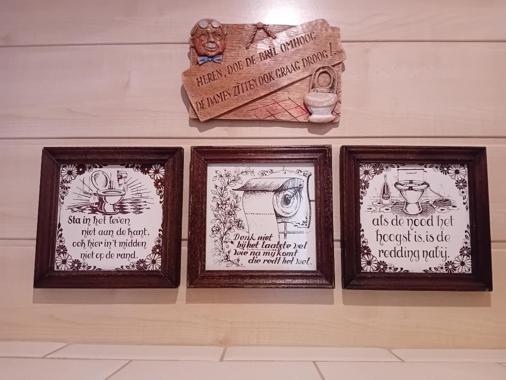 spreuk tegels voor het toilet, Tegeltje, Ophalen of Verzenden, Zo goed als nieuw, Steen/keramiek