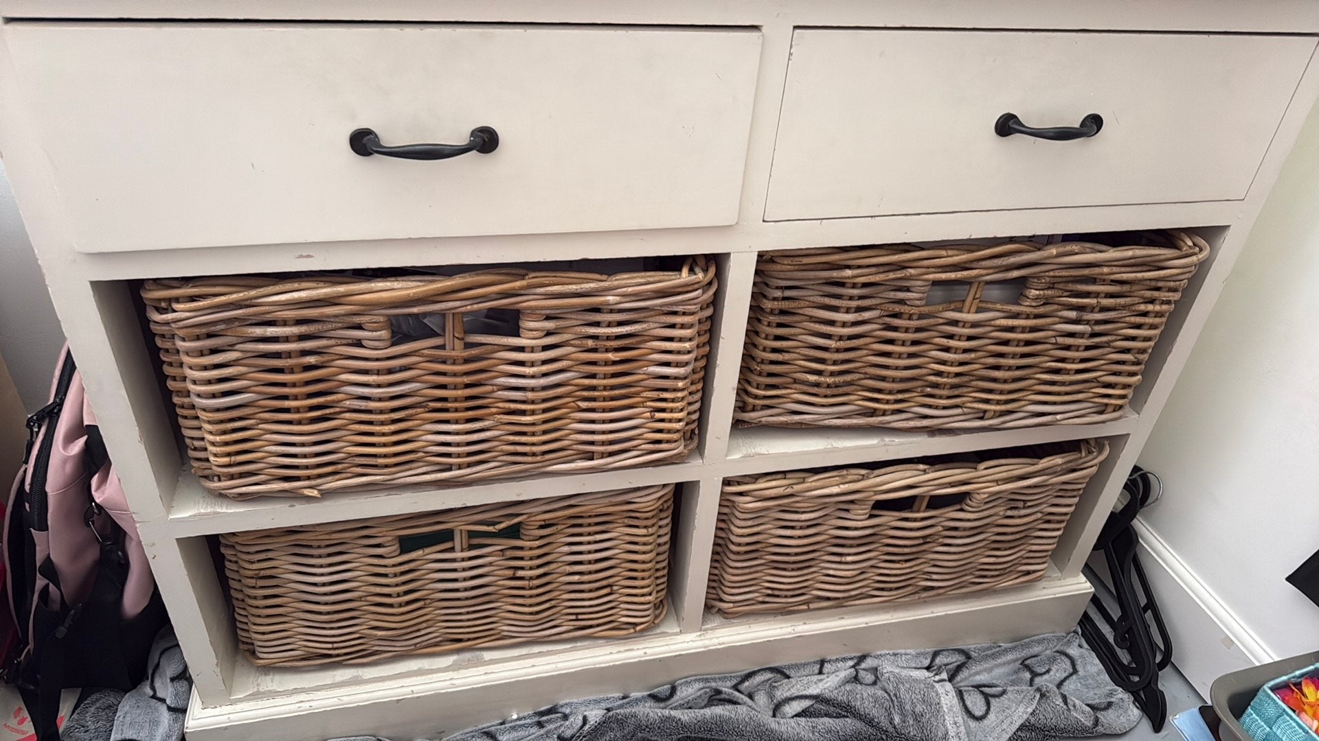 Commode met rieten manden, Ophalen, Gebruikt