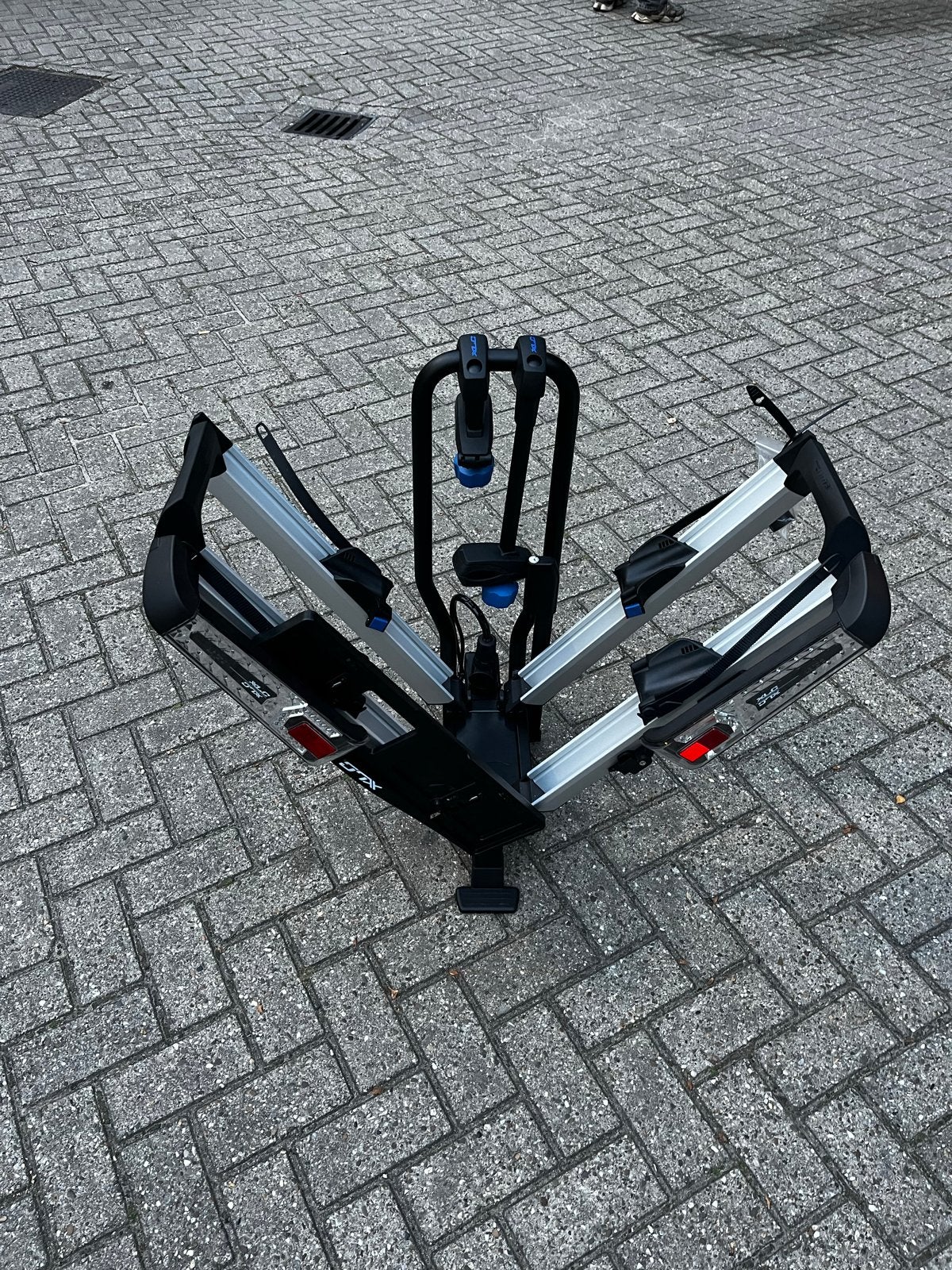 MovaNext Lux Fietsendrager voor 2 fietsen, Auto diversen, Ophalen, Zo goed als nieuw, 2 fietsen, Trekhaakdrager