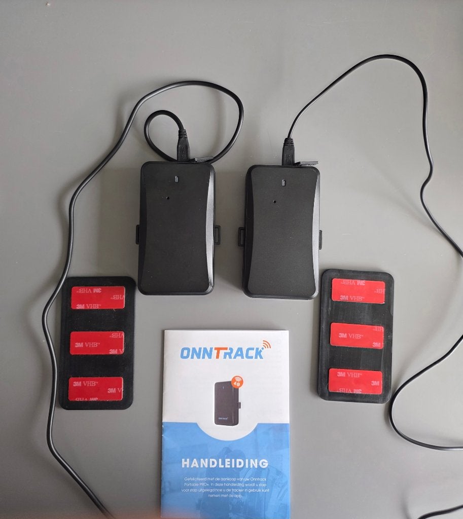 Onntrack Portable Pro GPS Tracker - 2 stuks, Ophalen of Verzenden, Zo goed als nieuw