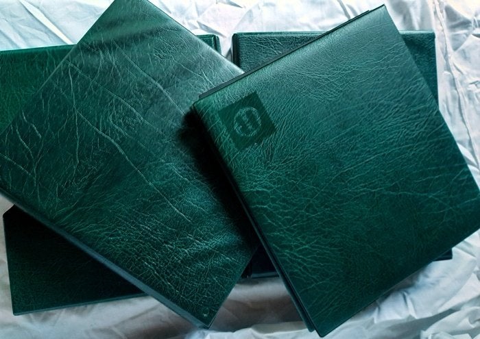 2 groene muntalbums voor munthouders, Verzenden, Verzamelmap
