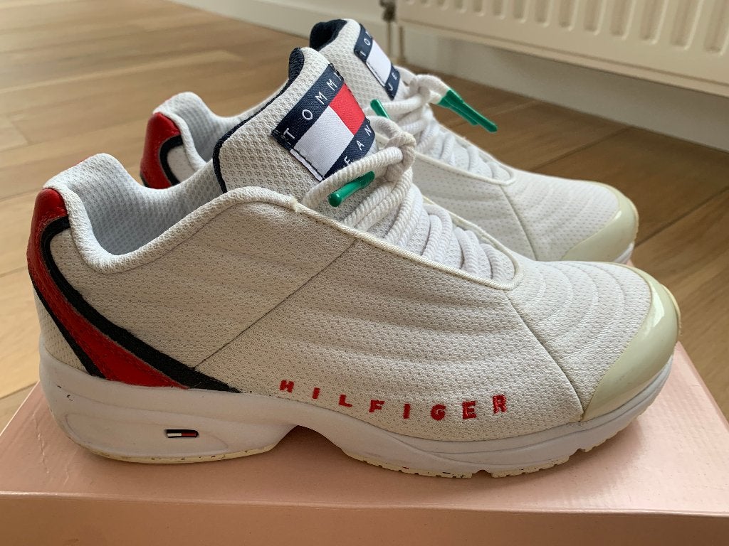 Tommy Hilfiger Sneakers Maat 39, Wit, Ophalen of Verzenden, Tommy Hilfiger, Sneakers of Gympen