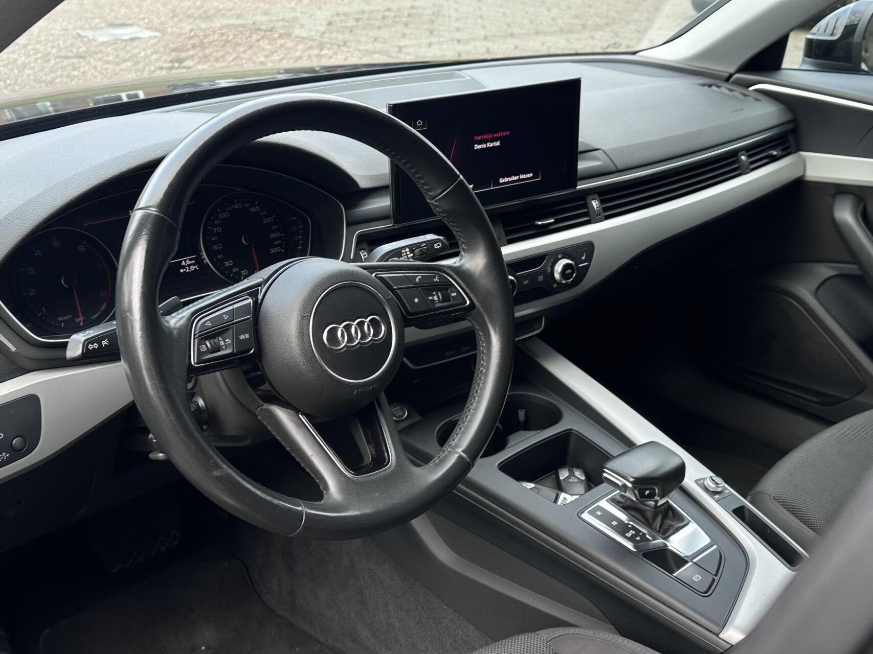 Audi A4 Avant 35 TFSI S-Line Led, Climat, Navi, Pdc, LM.., Auto's, Audi, Gebruikt, 4 cilinders, A4, 16 km/l